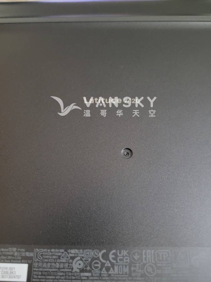 251115141552_Dell Latitude 7420 2.jpg